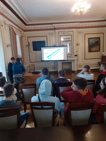 Zdjęcie prezentuje warsztaty sportowe w Specjalnym Ośrodku Szkolno- Wychowawczym w Kęble. 