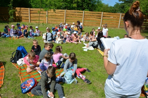 Fotorelacja z wydarzeń, które odbyły się w ramach projektu „Dziecięca podróż w świat słowa i zabawy” realizowanego przez Przedszkole i Bibliotekę Publiczną w Kazimierzu Dolnym.